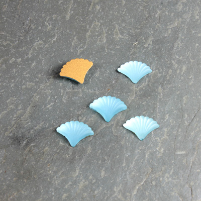 Glass Cabochon - Fan/Shell Shape 09x7MM MATTE AQUA Foiled