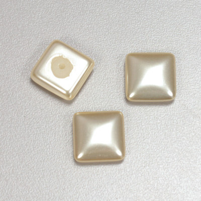 Glass Medium Dome Cabochon Pearl Dipped - Square 14x14MM CREME