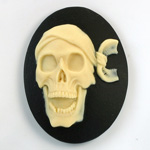 Plastic Cameo - Skull, Laughing Pirate Oval 40x30MM IVORY ON BLACK