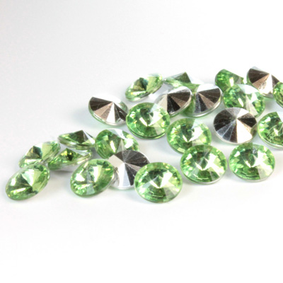 Plastic Point Back Foiled Rivoli 06MM PERIDOT