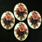 German Plastic Porcelain Decal Painting - 2 Roses (2094) Oval 40x30MM IVORY