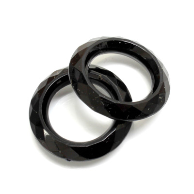 Plastic Faceted Ring 25MM JET