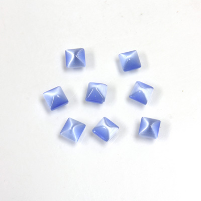 Fiber-Optic Cabochon - Pyramid Top 04x4MM CAT'S EYE LT BLUE