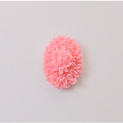 Plastic Carved Flower - Cluster Oval 18x13MM PINK