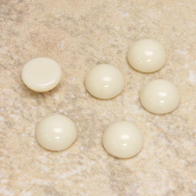 Glass Medium Dome Cabochon - Round 09MM IVORY