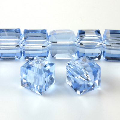 Chinese Cut Crystal Bead 30 Facet - Cube 08x8MM LT SAPPHIRE