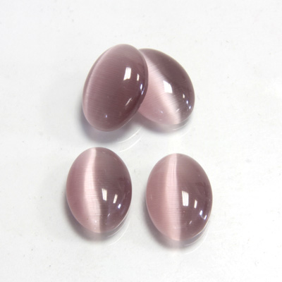 Fiber-Optic Cabochon - Oval 14x10MM CAT'S EYE LT PURPLE