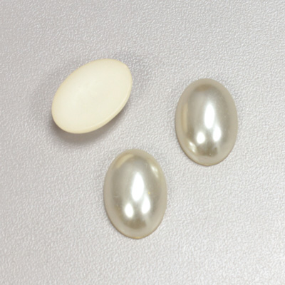 Plastic Medium Dome Pearl Cabochon - Oval 18x13MM CREME