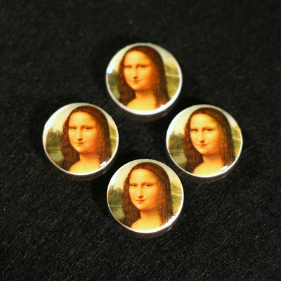 German Plastic Porcelain Decal Painting - Mona Lisa Round 18MM ON CHALKWHITE BASE