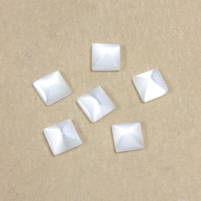 Fiber-Optic Cabochon - Pyramid Top 06x6MM CAT'S EYE WHITE