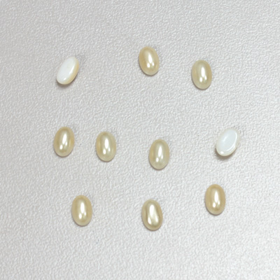 Glass Medium Dome Cabochon Pearl Spray Finish - Oval 06x4MM CREME