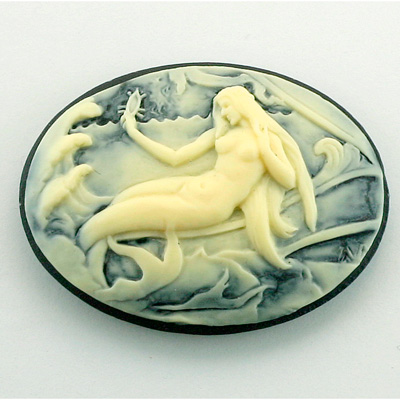 Plastic Cameo - Mermaid on Shore Oval 40x30MM IVORY ON BLACK FS