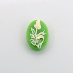 Plastic Cameo - Rose Flower Oval 18x13MM IVORY ON GREEN