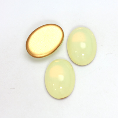 Glass Medium Dome Foiled Cabochon - Oval 18x13MM OPAL YELLOW