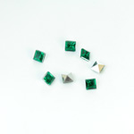 Plastic Point Back Foiled Stone - Square 04x4MM EMERALD