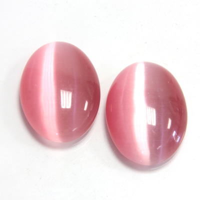 Fiber-Optic Cabochon - Oval 25x18MM CAT'S EYE LT PINK