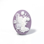 Plastic Cameo - Fairy Kneeling Oval 25x18MM WHITE ON LILAC