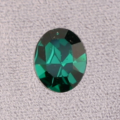 Swarovski Crystal Point Back Fancy Stone - Oval 08x6MM EMERALD