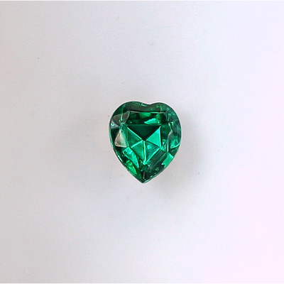 Glass Point Back Foiled Tin Table Cut (TTC) Stone - Heart 09x8MM EMERALD