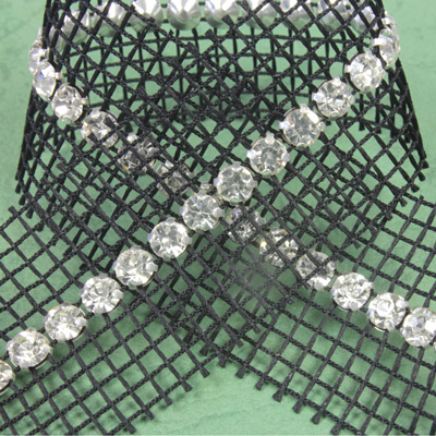 Rhinestone Banding with MC Chaton 1 Row with Net Two Edge - Round 19SS CRYSTAL-BLACK-SILVER