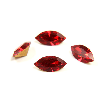 Preciosa Crystal Point Back Fancy Stone - Navette 08x4MM LT SIAM RUBY