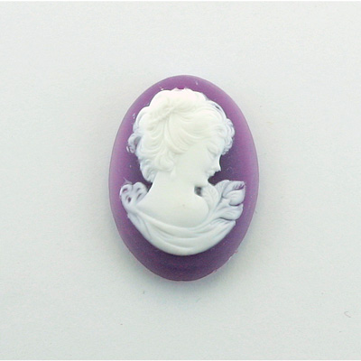 Plastic Cameo - Woman with Drop Earring Oval 25x18MM WHITE ON PURPLE