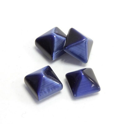 Fiber-Optic Cabochon - Pyramid Top 10x10MM CAT'S EYE BLUE