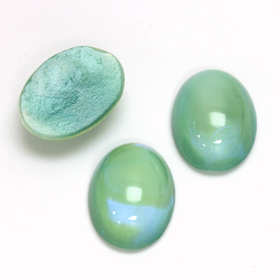 Glass Medium Dome Lampwork Cabochon - Oval 18x13MM MOONSHINE LT GREEN (1669)