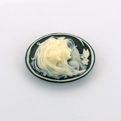 Plastic Cameo - Double Heads Oval 25x18MM IVORY ON BLACK