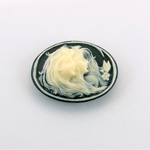 Plastic Cameo - Double Heads Oval 25x18MM IVORY ON BLACK