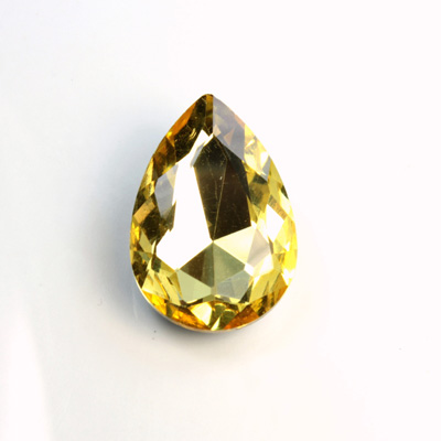 Cut Crystal Point Back Fancy Stone Foiled - Pear 30x20MM JONQUIL