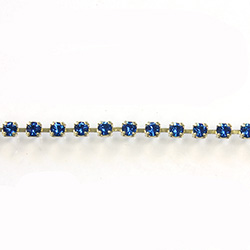 Preciosa MAXIMA Crystal Rhinestone Cup Chain - PP10 (SS4.5) CAPRI BLUE-RAW