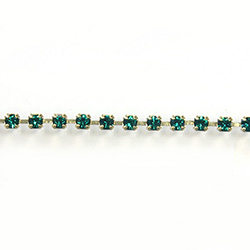 Preciosa MAXIMA Crystal Rhinestone Cup Chain - PP10 (SS4.5) EMERALD-RAW