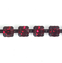 Preciosa Crystal Rhinestone Cup Chain - SS18 SIAM RUBY-BLACK