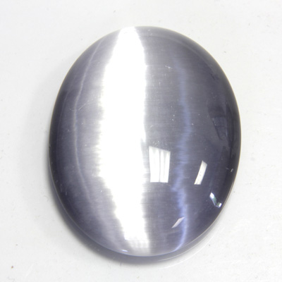 Fiber-Optic Cabochon - Oval 40x30MM CAT'S EYE LT GREY