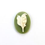Plastic Cameo - Flower, Lily of the Valley Oval 25x18MM IVORY ON GREEN