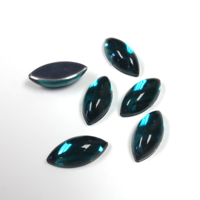 Plastic Flat Back Foiled Cabochon - Navette 15x7MM EMERALD