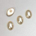 Glass Medium Dome Pearl Dipped Cabochon - Oval 14x10MM CREME