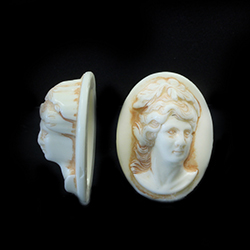 German Plastic Cameo - Raised Woman's head Oval 40x30MM IVORY ANTIQUE