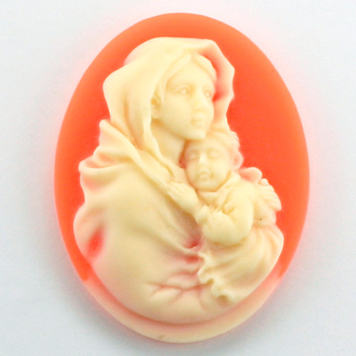 Plastic Cameo - Mother and Child Oval 40x30MM IVORY ON CORNELIAN