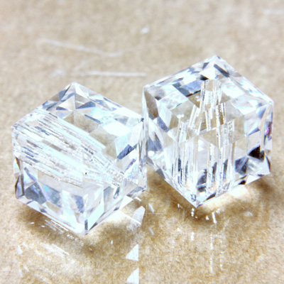 Preciosa Crystal Bead - Square 08MM CRYSTAL