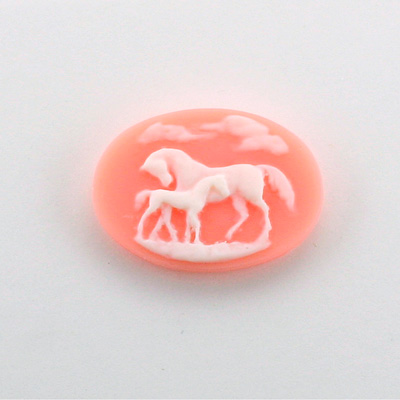 Plastic Cameo - Horses Oval 25x18MM WHITE ON ANGELSKIN