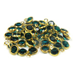 Plastic Channel Stone in Setting with 1 Loop 4MM EMERALD-Brass