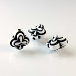 Plastic Casino Style Bead - Clubs 12MM BLACK on WHITE