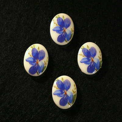 German Plastic Porcelain Decal Painting - Violets (2075) Oval 18x13MM ON CHALKWHITE BASE