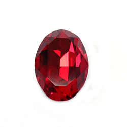 Aurora Crystal Point Back Fancy Stone Foiled - Oval 18x13MM RUBY