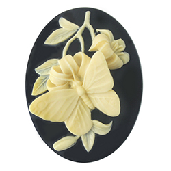 Plastic Cameo - Butterfly Oval 40x30MM IVORY ON BLACK