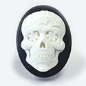 Plastic Cameo - Day of the Dead Oval 40x30MM WHITE ON BLACK