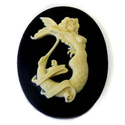 Plastic Cameo - Mermaid Swimming Oval 40x30MM IVORY ON BLACK