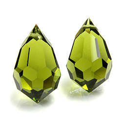Preciosa Crystal Pendant - Pear 681 20x12MM OLIVINE